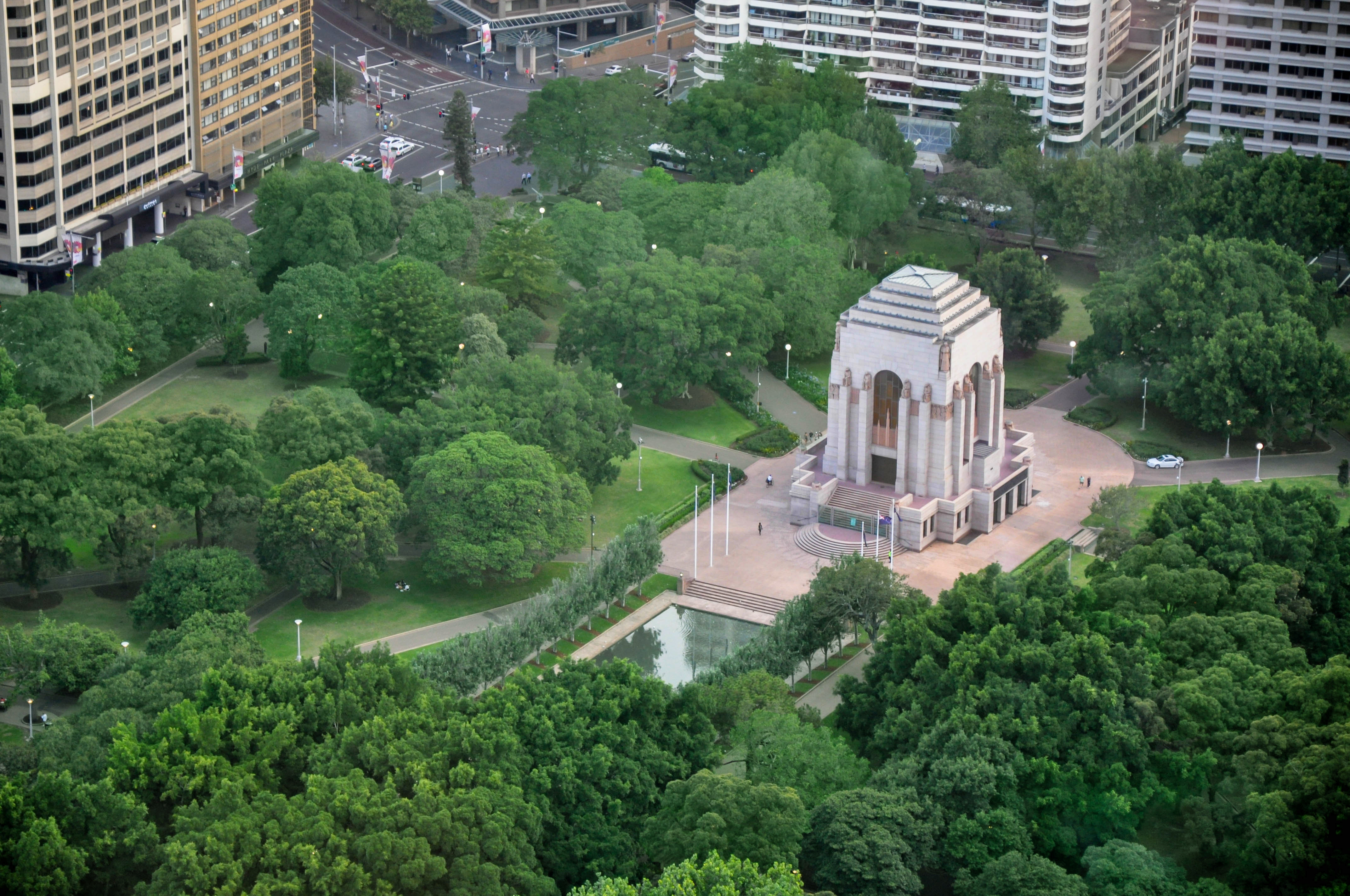 ANZAC_War_Memorial,_Hyde_Park,_Sydney