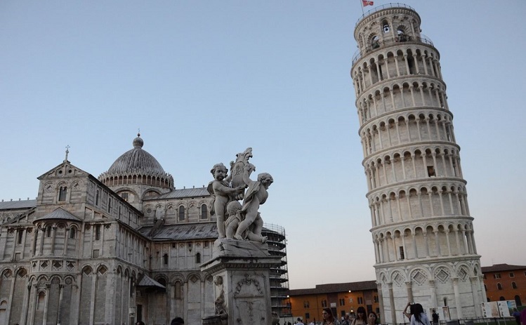 Tour de pise italie