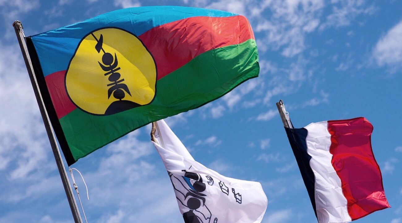 Les dirigeants calédoniens à Paris six semaines après le "non" à l'indépendance referendum New Caledonia