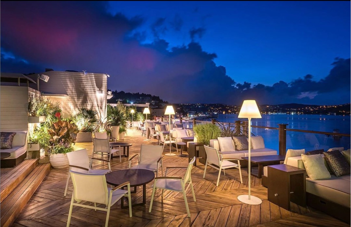 rooftop Bebek Hotel by the Stay