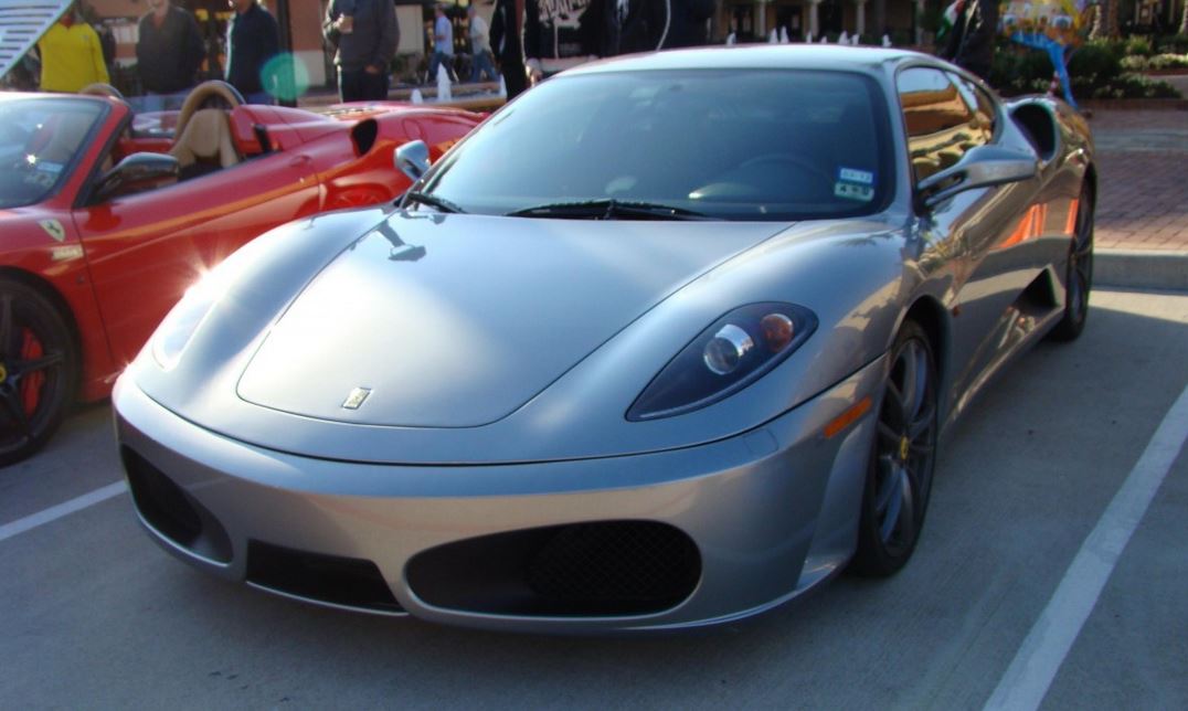 Ferrari marque italienne