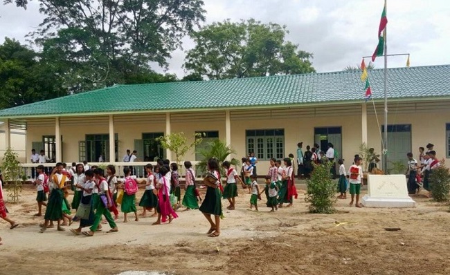 école reprise Birmanie