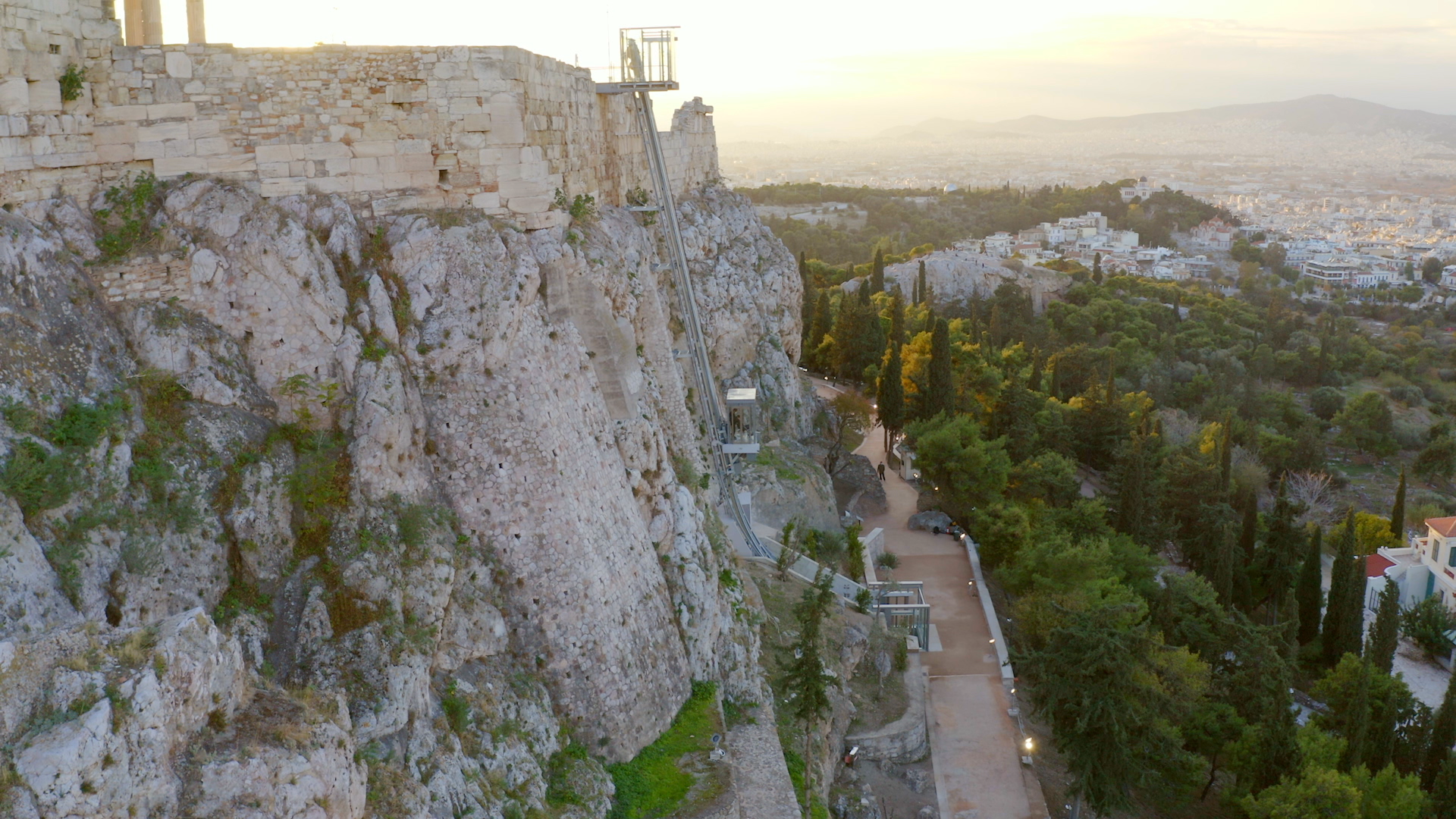 technologie de pointe ascenseur Acropolis