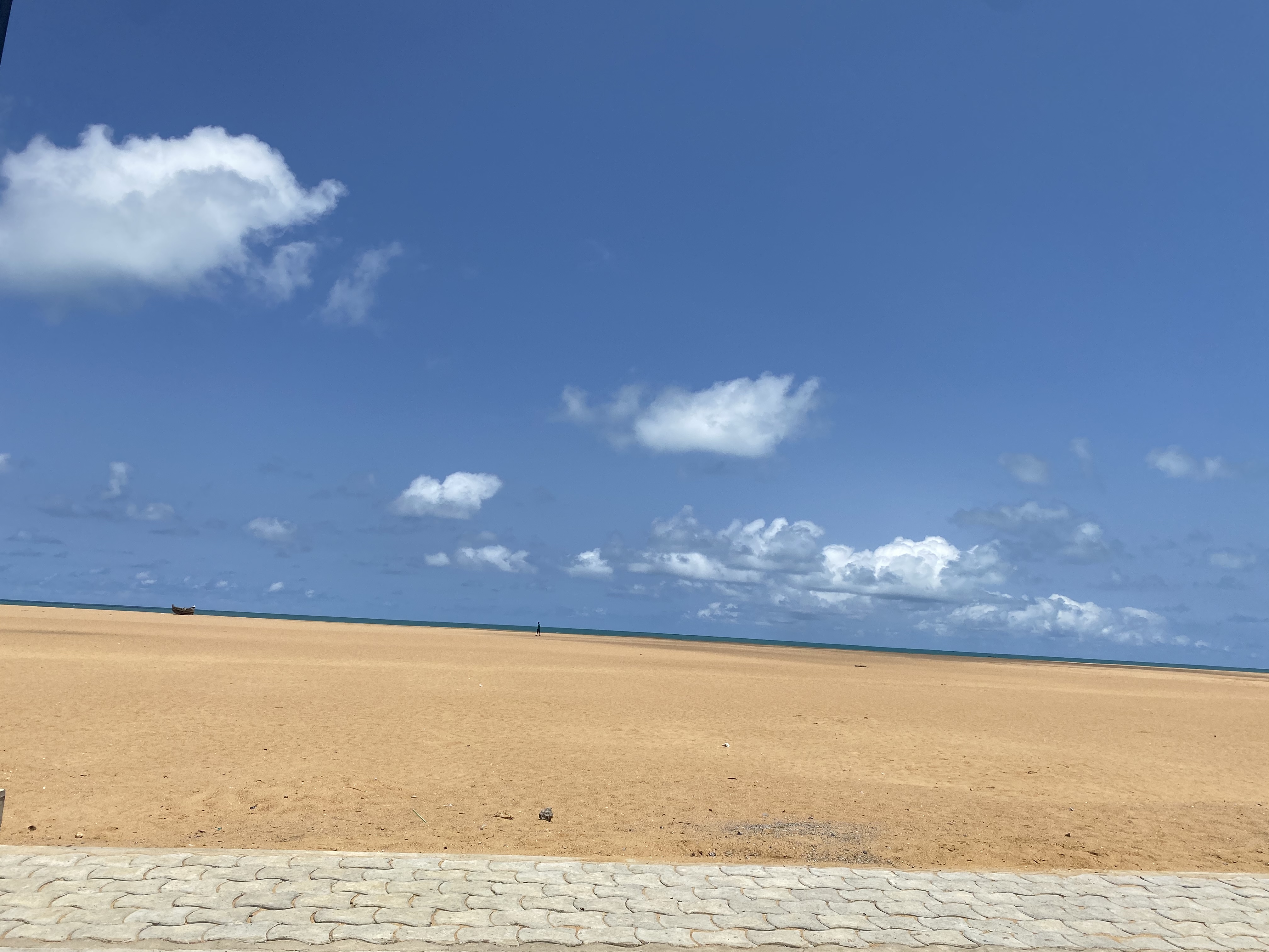 Plage de Fidjrosse