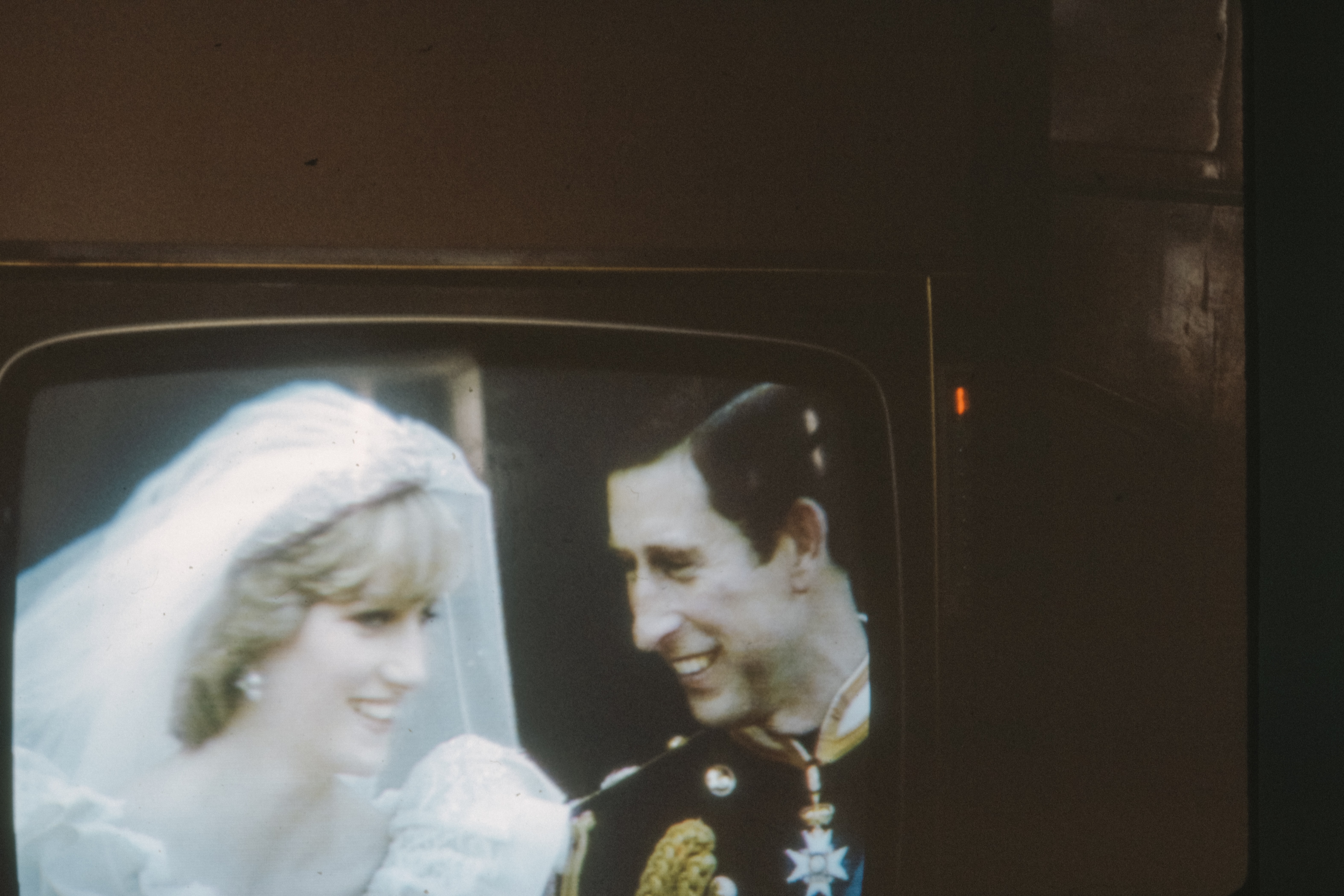 Le Prince Charles et la Princesse Diana lors de leur mariage 