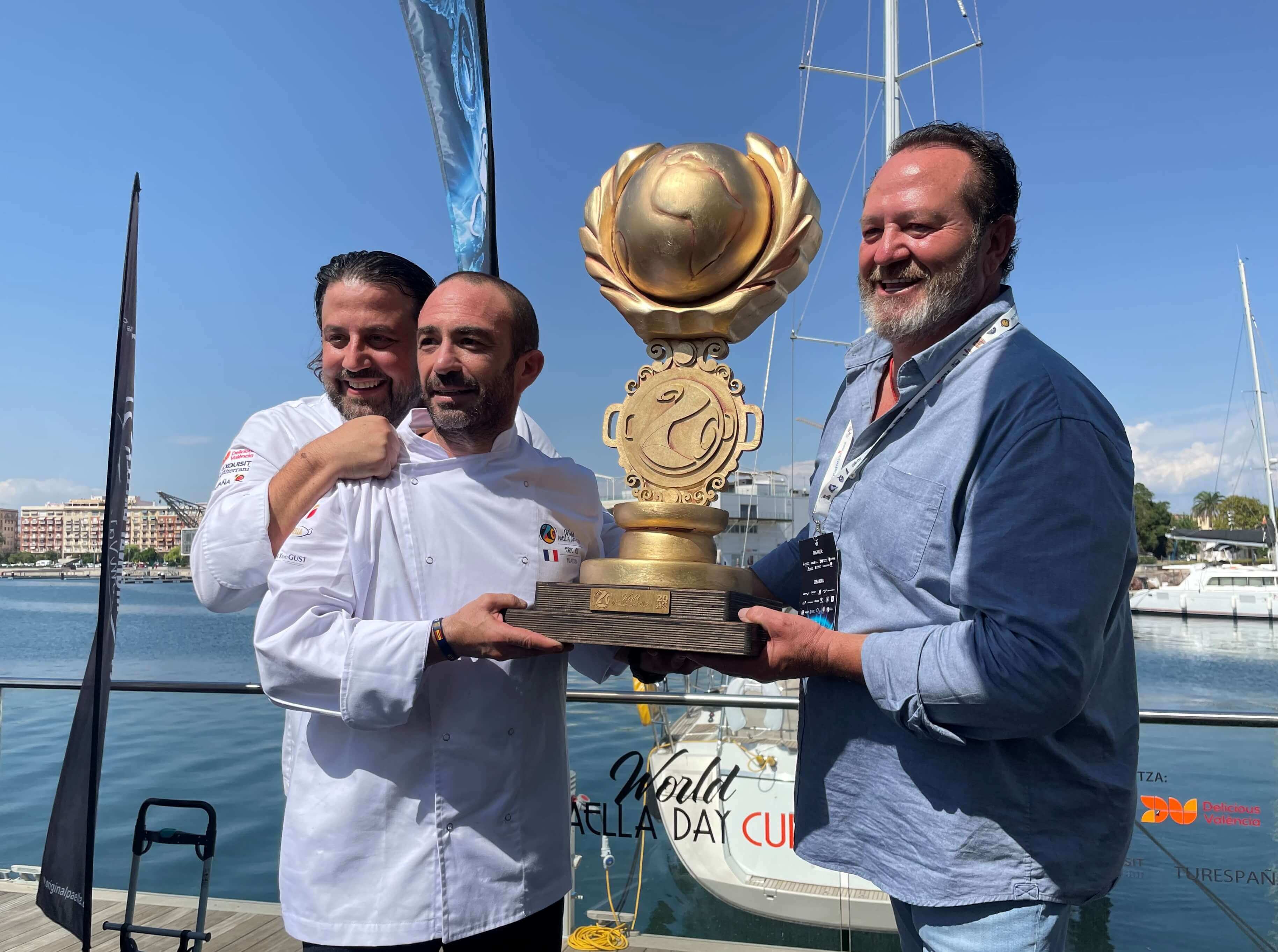 Le Français Éric Gil remporte la coupe du monde de la Paella 2022