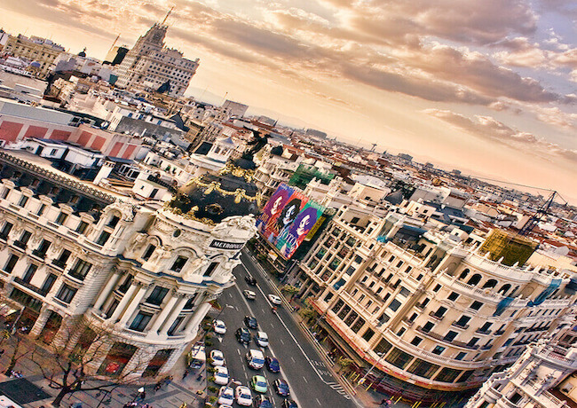 Vue de Madrid sur coucher de soleil