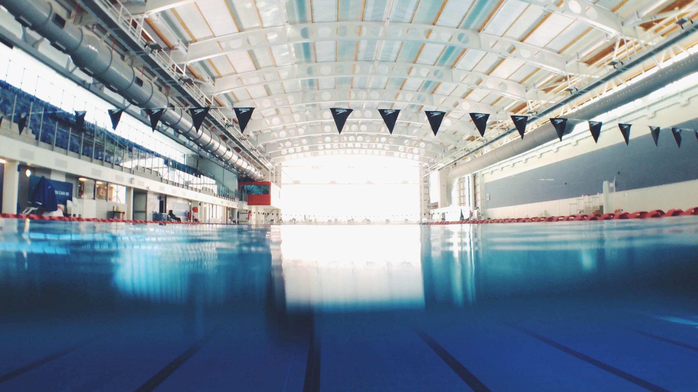 Piscine intérieure 