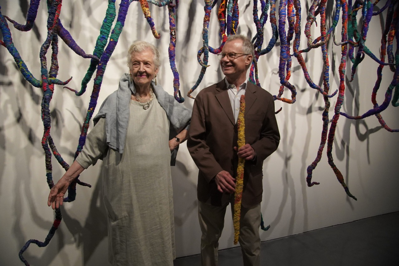 Sheila Hicks et Michel Gauthier