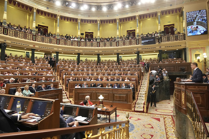 Feijoo lors du débat d'investiture au congres des deputes