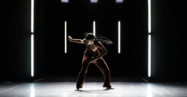 danseuse sur scène