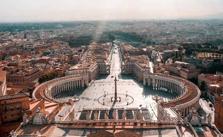 Rome celebrates Easter: guide to festivities and visits