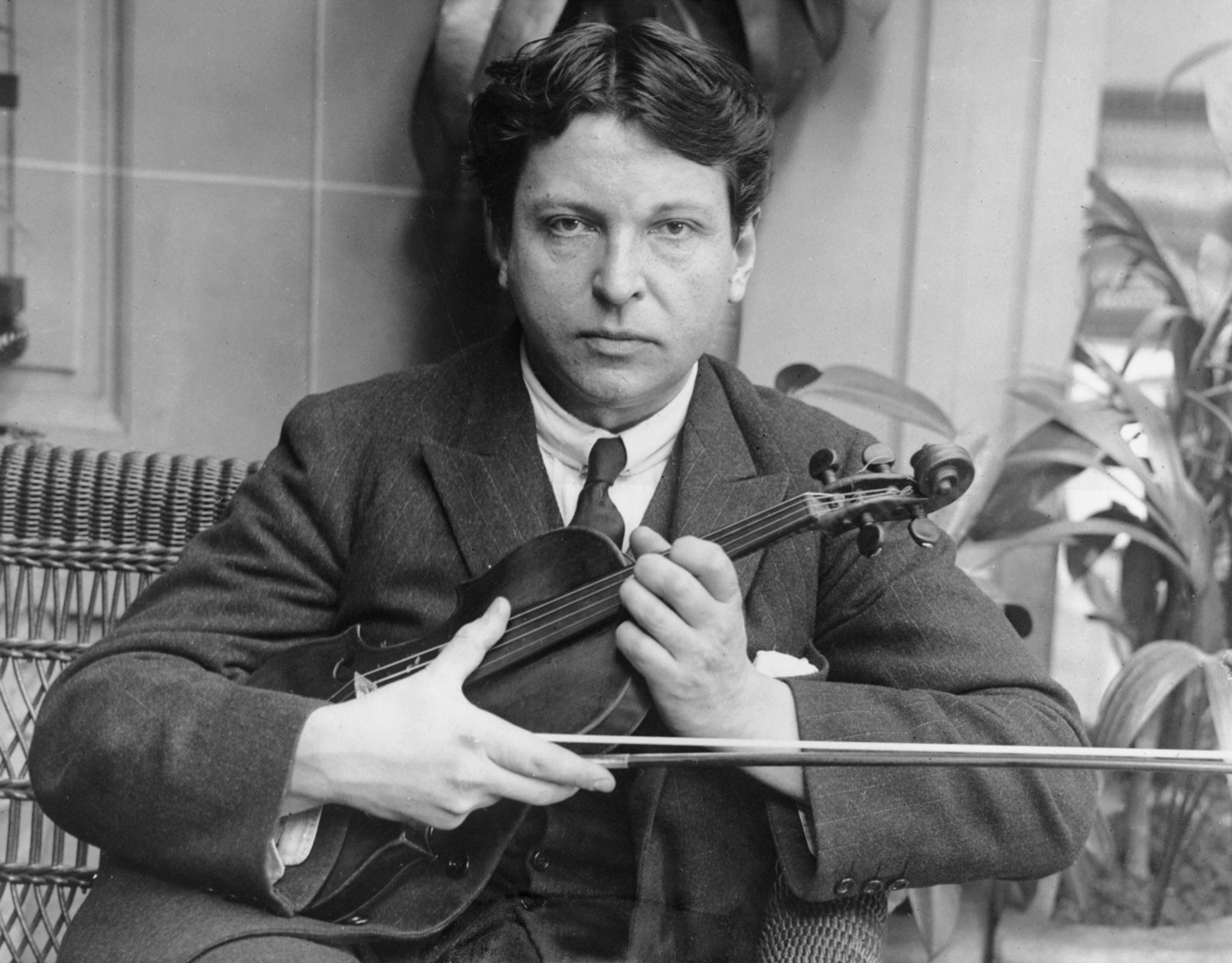 george_enescu_luni_9