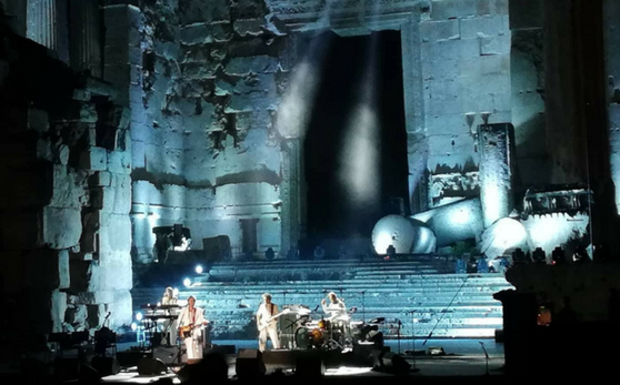 Matthieu Chedid festival de baalbeck