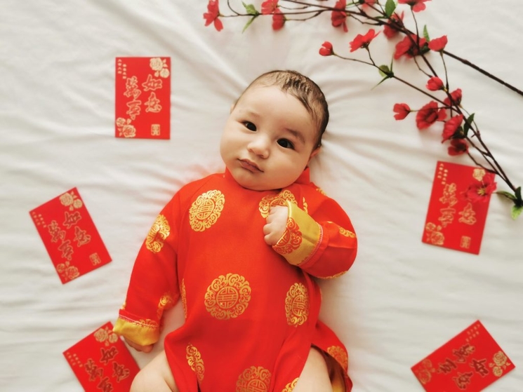 les 100 jours d'un bebe en Chine