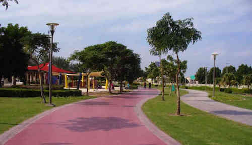 Al Barsha pond park