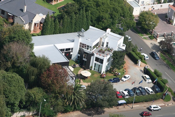 zoo lake, parkview, johannesburg, quartier, jean bourdin, isabelle leger, alliance française