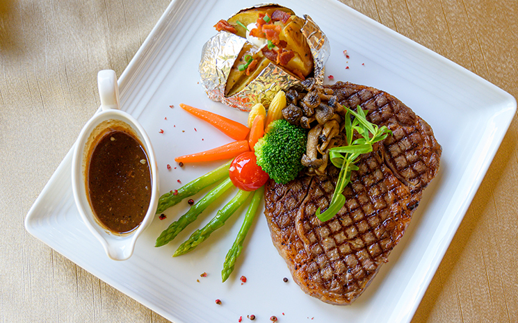 Entrecote au restaurant francais Le Crystal Chiang Mai