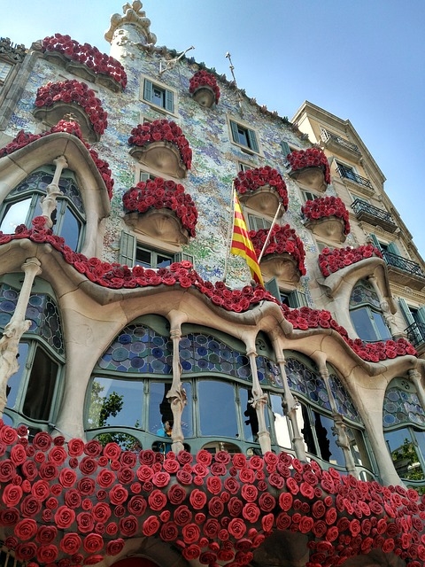 Gaudi, façade de casa Batllo