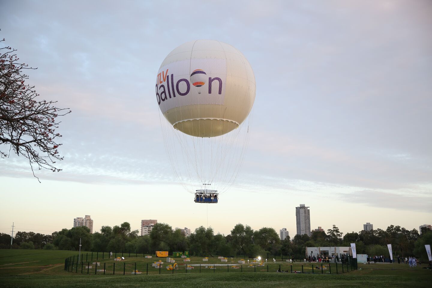 La montgolfière de Tel Aviv