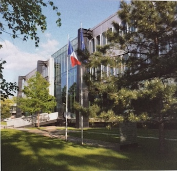 Pologne ambassade de France