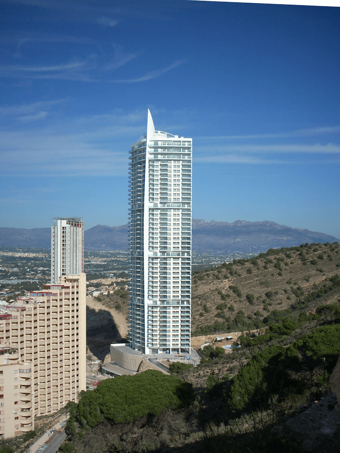 La torre Lugano à Benidorm