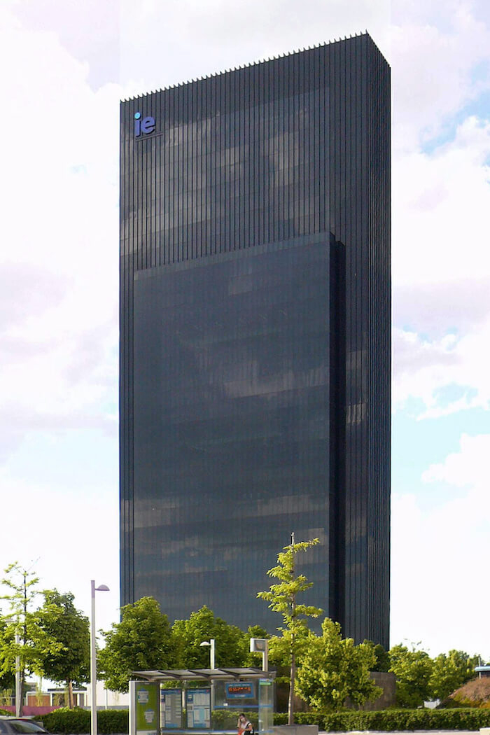 torre caleidoscópica, siège d'IE university