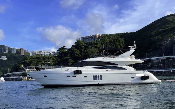 Yacht PRINCESS 68