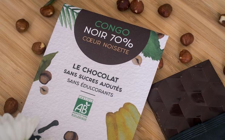 chocolat noir aux noisettes