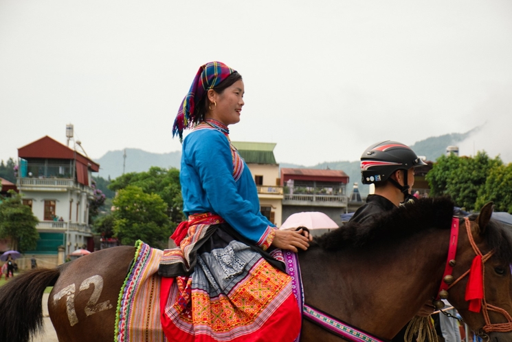 course de chevaux au festival Bac Ha