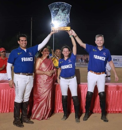 L'equipe française avec l'Invitation cup du Nasr Polo en mai 2022