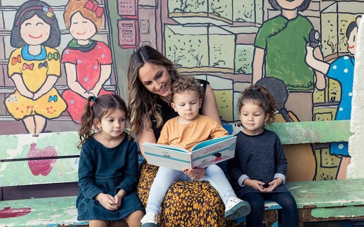 Justine, maman expatriée, et ses trois enfants