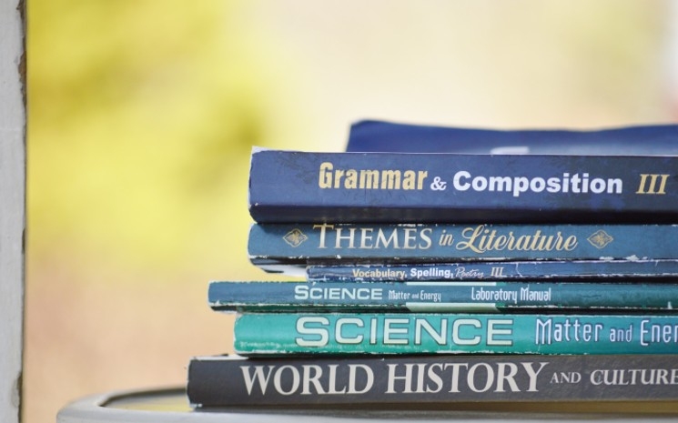 Des manuels scolaires