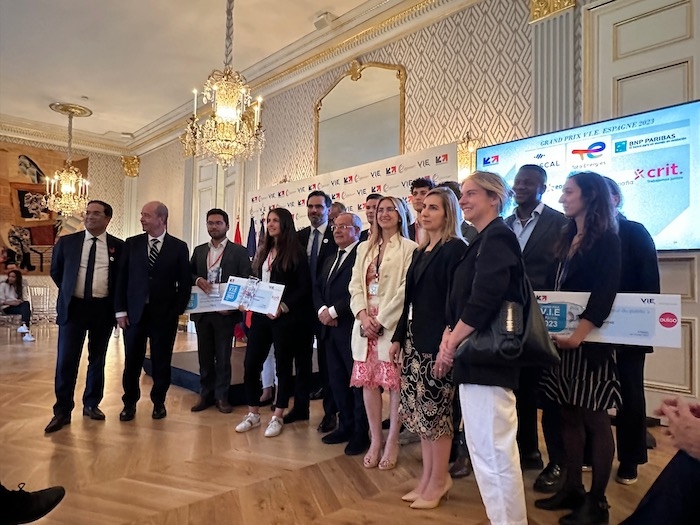 photo de famille de tous les lauréats