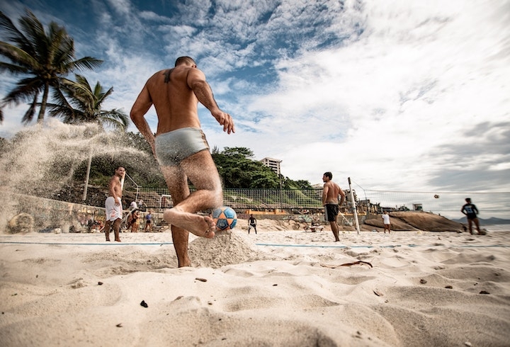 Volley-ball sur la plage